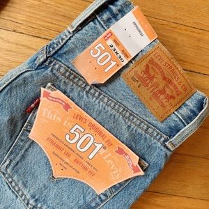 Lighter colored women’s 501 jeans size 23